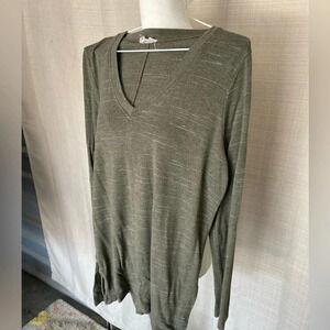 Women's LOFT Lounge Long Sleeve Shirt - Sz. L